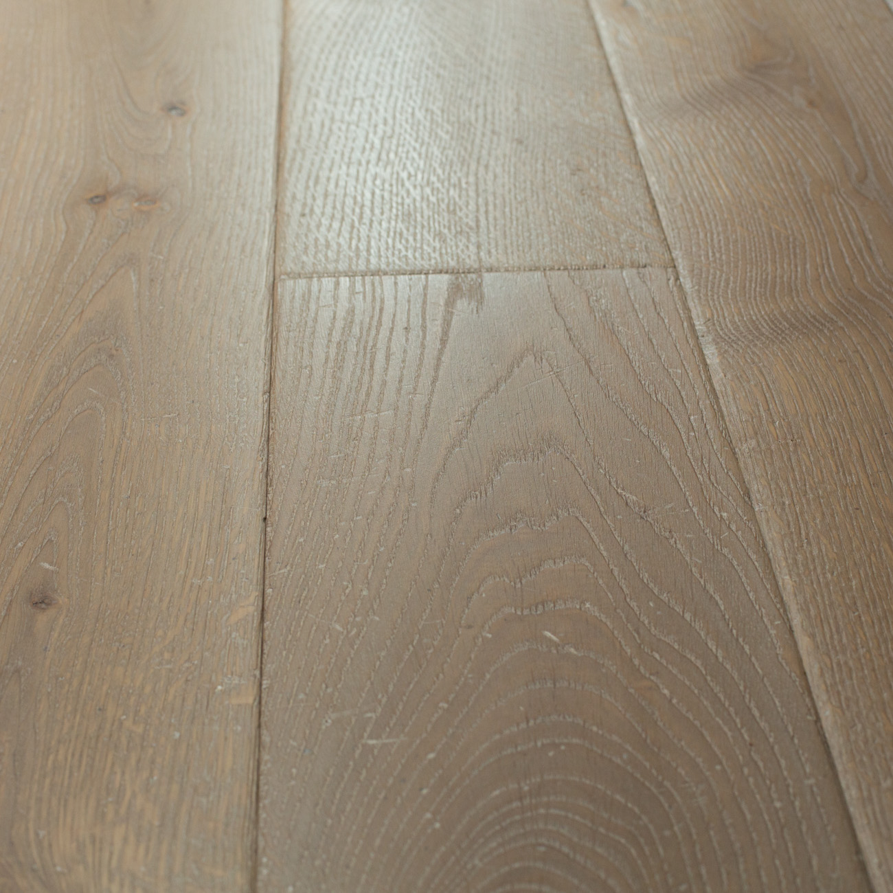 Husky Sandringham limed oak